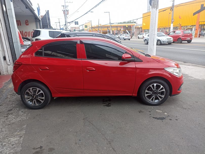 Chevrolet ONIX HATCH LT 1.0 8V FlexPower 5p Mec.