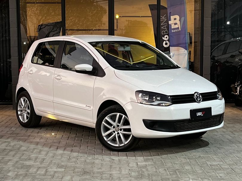 VolksWagen Fox 1.6 Mi Total Flex 8V 5p