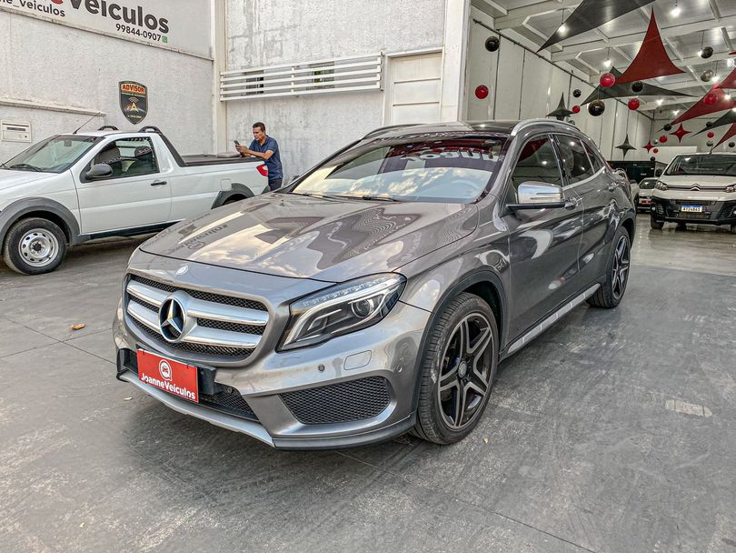 Mercedes GLA 250 Enduro 2.0 TB 16V 211cv Aut.