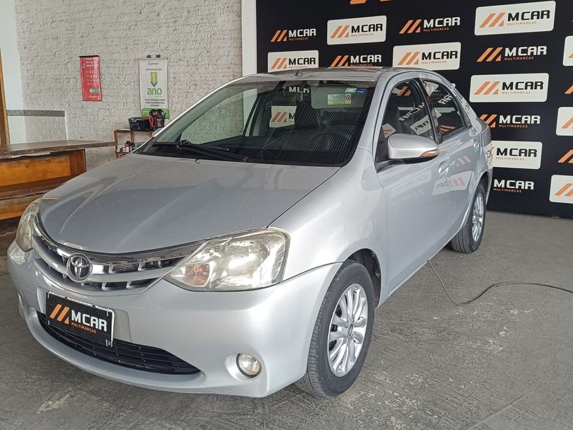 Toyota ETIOS XLS Sedan 1.5 Flex 16V 4p Mec.
