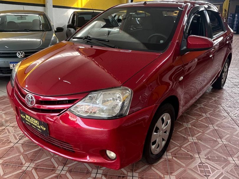Toyota ETIOS XS Sedan1.5 Flex 16V 4p Mec.