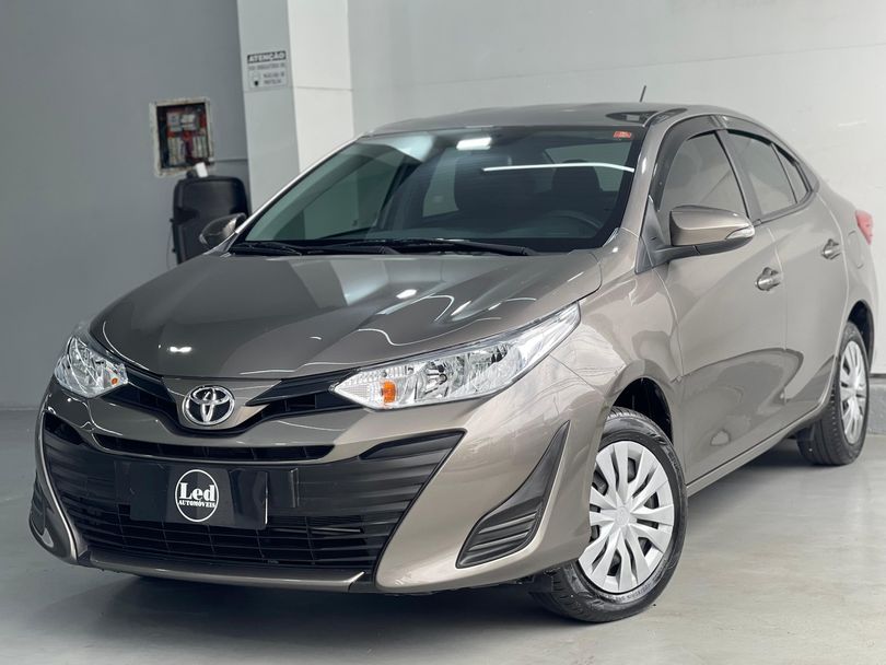 Toyota YARIS XL Live Sedan 1.5 Flex 16V 4p Aut.
