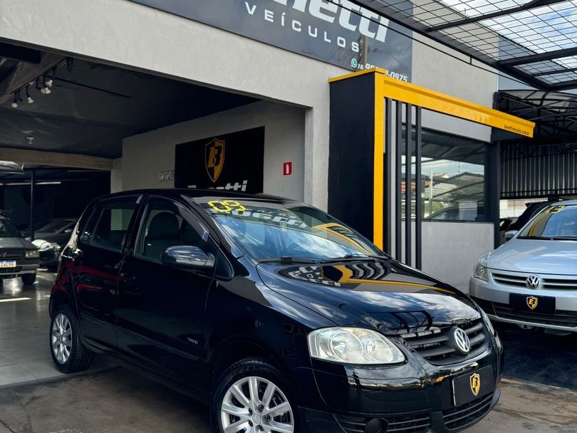 VolksWagen Fox Plus 1.0Mi/ 1.0Mi Total Flex 8V 4p
