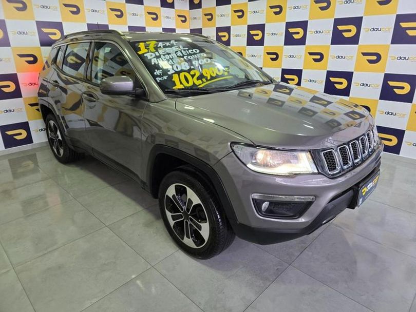 Jeep 2.0 16V DIESEL LONGITUDE 4X4 AUTOMÁTICO