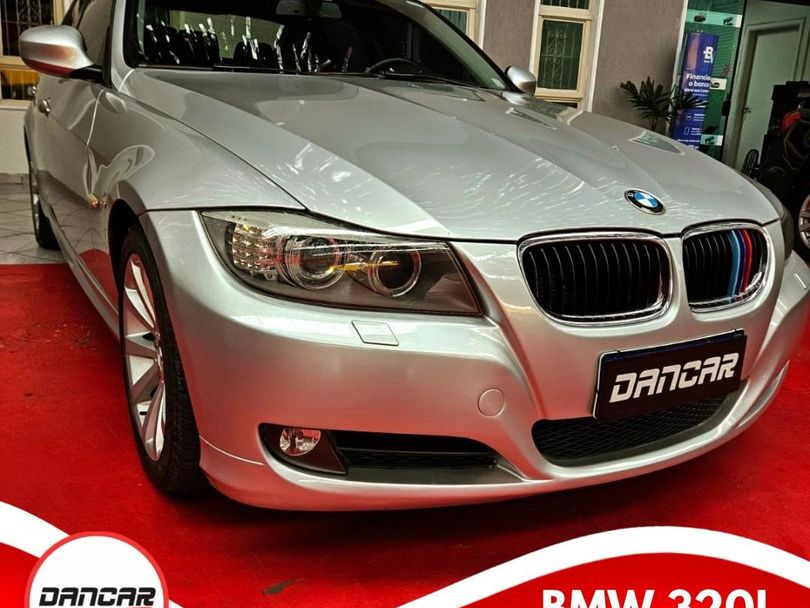 BMW 320iA