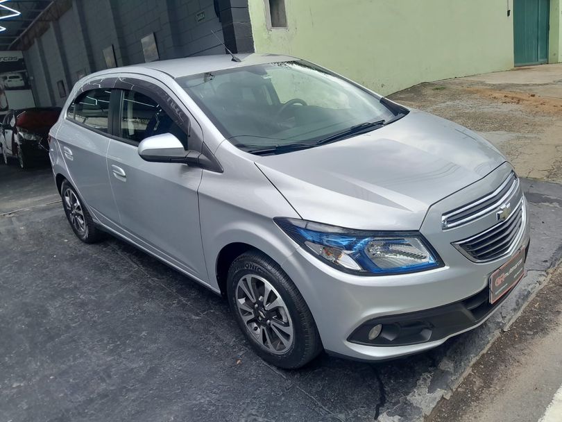Chevrolet ONIX HATCH LTZ 1.4 8V FlexPower 5p Mec.