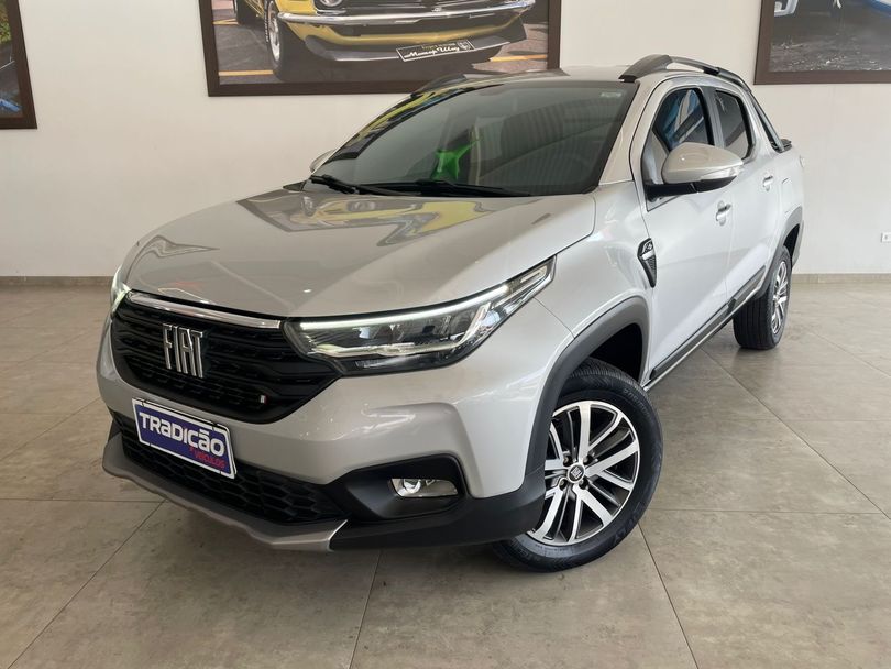 Fiat Strada Volcano 1.3 Flex 8V CD