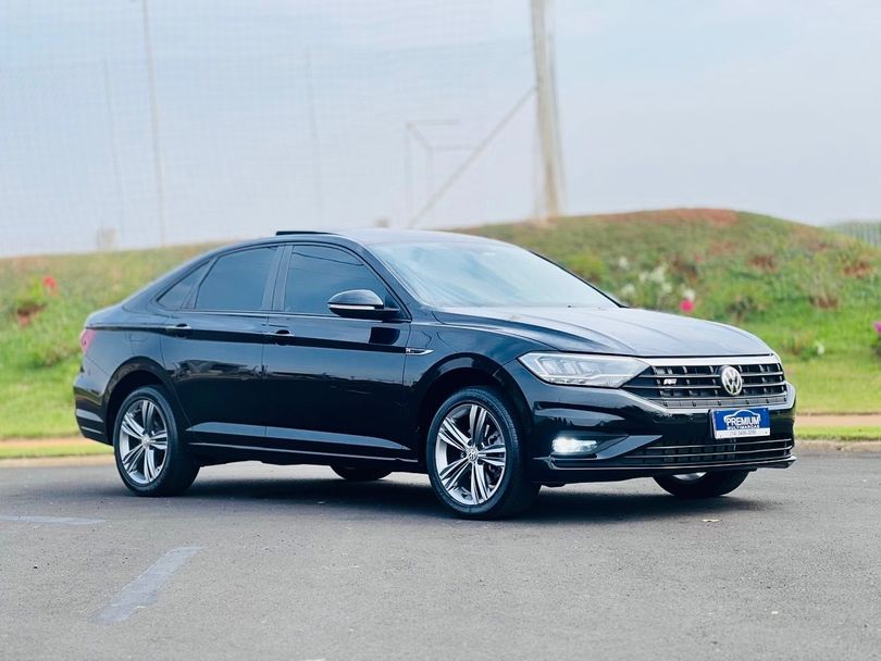 VolksWagen JETTA R-Line 250 TSI 1.4 Flex 16V Aut.