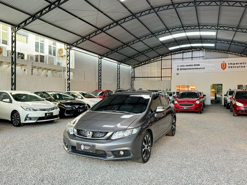 Honda Civic Sedan LXR 2.0 Flexone 16V Aut. 4p