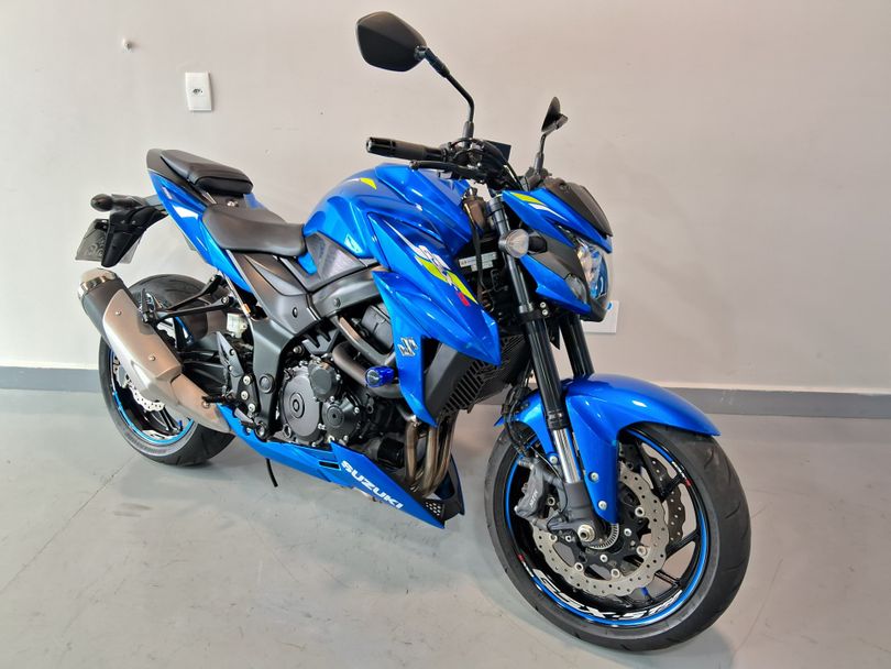 SUZUKI GSX-S 750