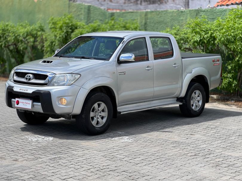 Toyota Hilux CD SRV D4-D 4x4 3.0 TDI Diesel Aut