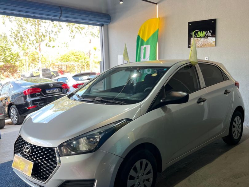 Hyundai HB20 Unique 1.0 Flex 12V Mec.