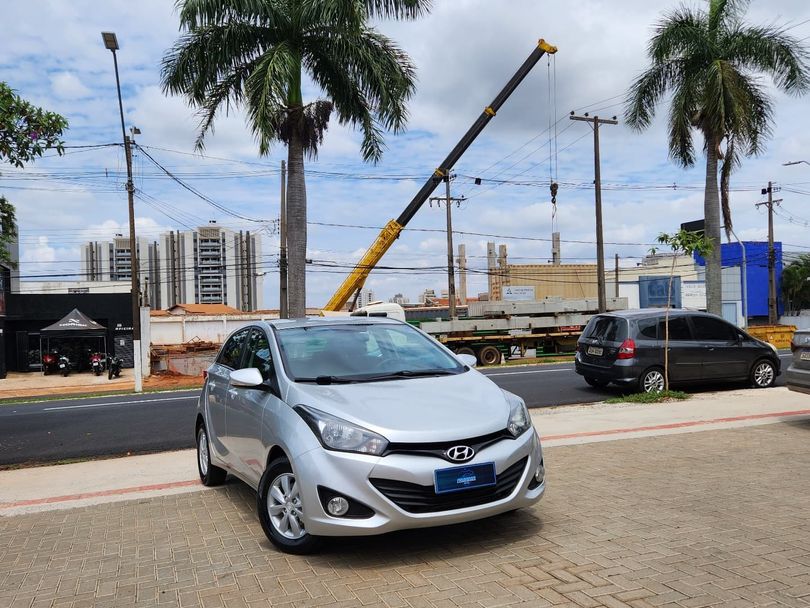Hyundai HB20 C.Style/C.Plus 1.6 Flex 16V Aut.