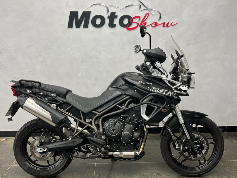 TRIUMPH TIGER 800 XRT