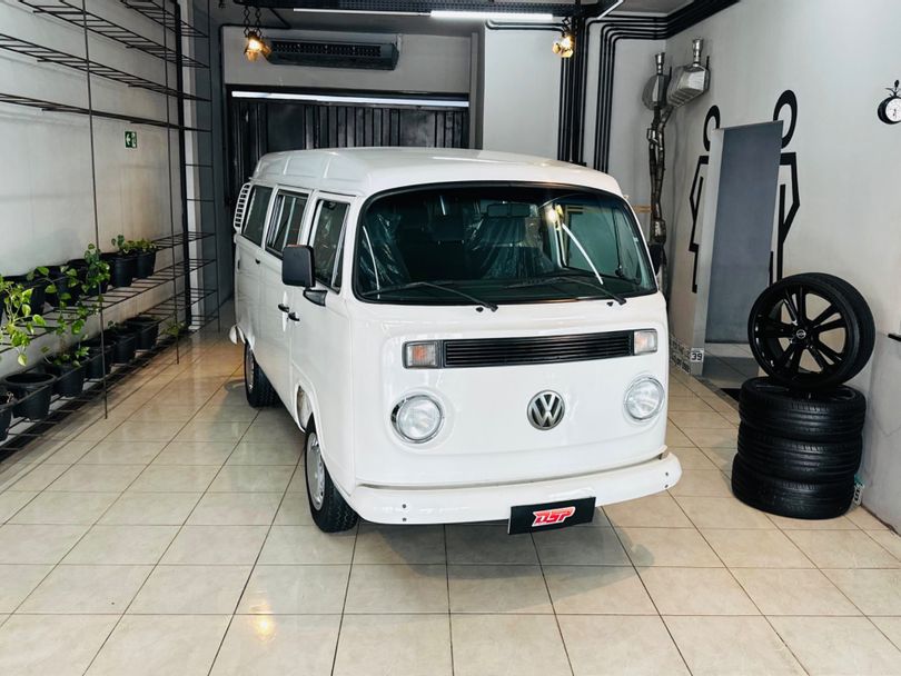 VolksWagen Kombi Carat