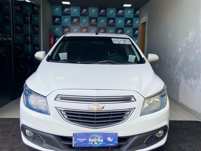 Chevrolet ONIX HATCH LT 1.0 8V FlexPower 5p Mec.