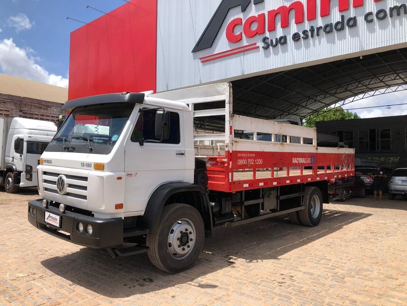 VOLKSWAGEN 13-180/13-180 E Worker 2p (diesel)