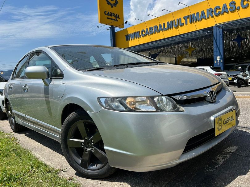 Honda Civic Sedan LXS 1.8/1.8 Flex 16V Mec. 4p