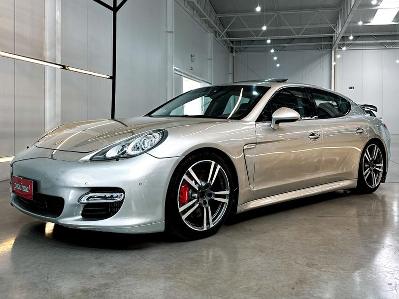 Porsche Panamera Turbo 4.8 500cv/520cv