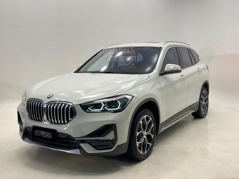 BMW X1 SDRIVE 20i X-Line 2.0 TB Active Flex