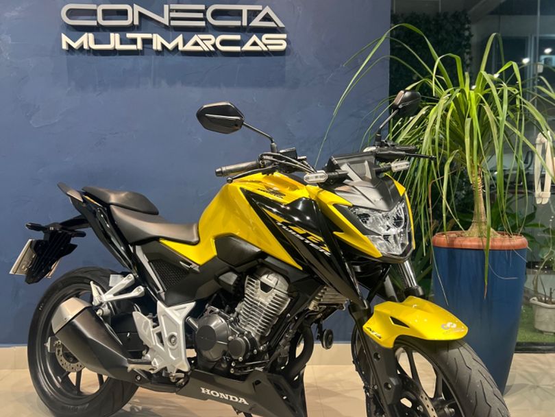 HONDA CB 300F Twister Flex