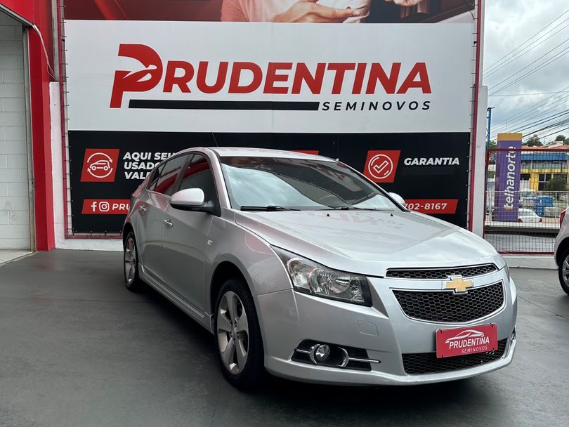 Chevrolet CRUZE HB Sport LT 1.8 16V FlexP. 5p Mec