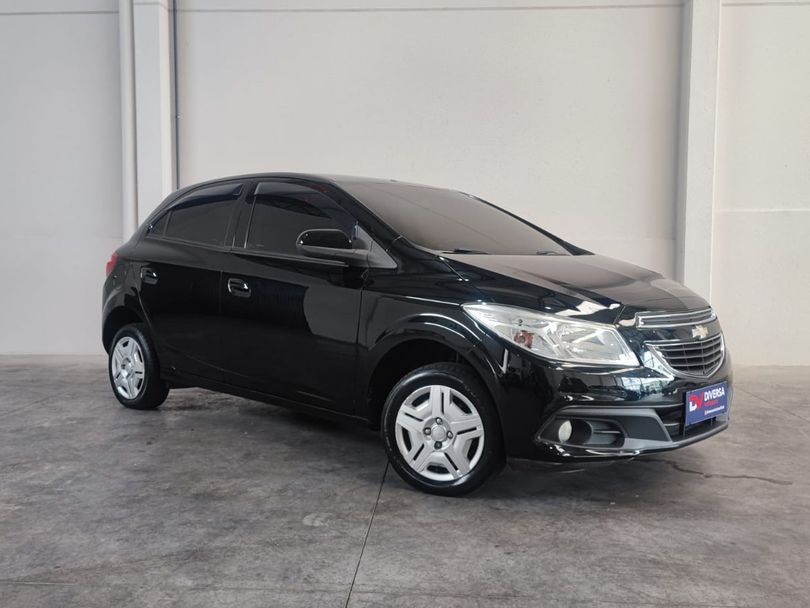 Chevrolet Onix 1.0 LT SPE/4