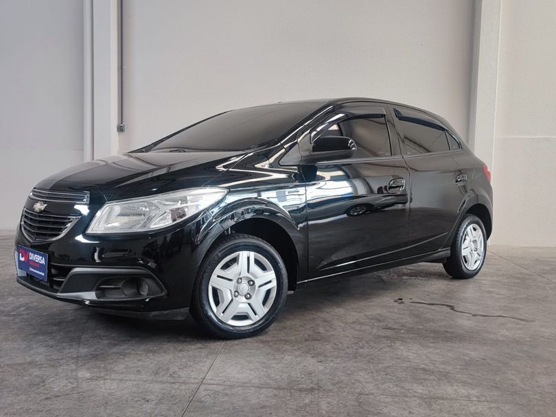 Chevrolet Onix 1.0 LT SPE/4