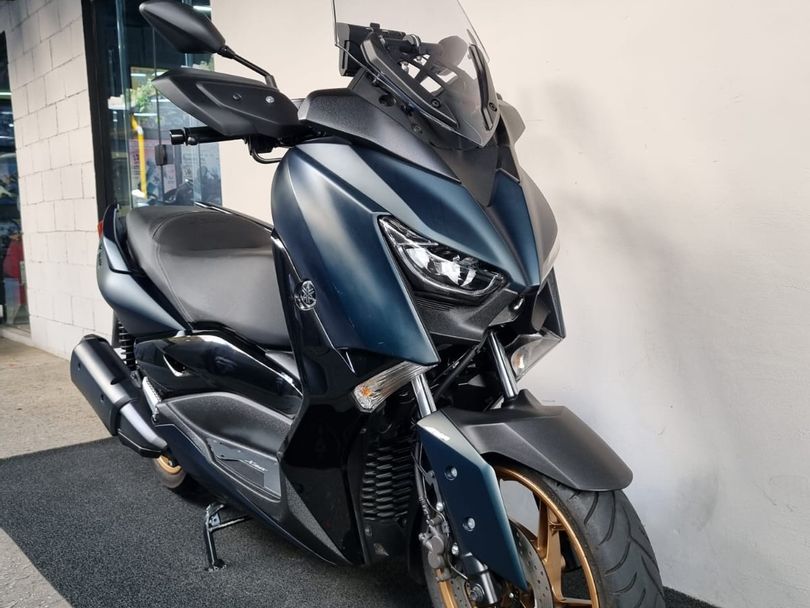 YAMAHA XMAX 250 ABS