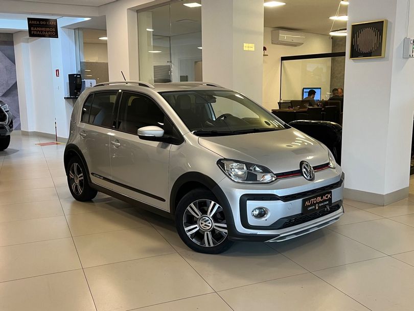 VolksWagen up! cross 1.0 TSI Total Flex 12V 5p