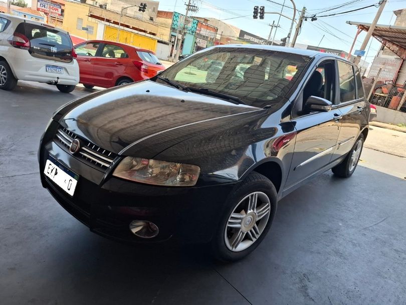 Fiat Stilo Dualogic 1.8 Flex 8V 5p
