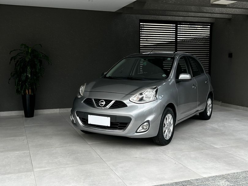 Nissan MARCH SV 1.0 16V Flex Fuel 5p