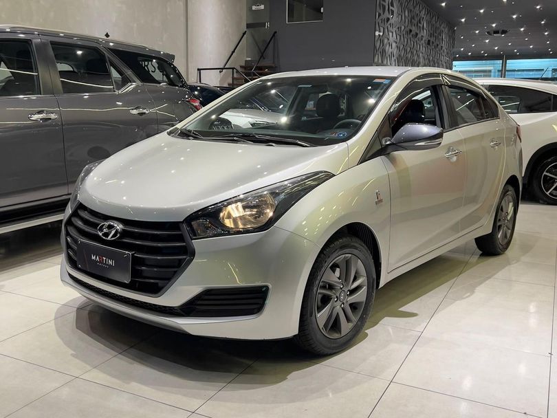 HYUNDAI 1.0 COMFORT PLUS 12V FLEX 4P MANUAL