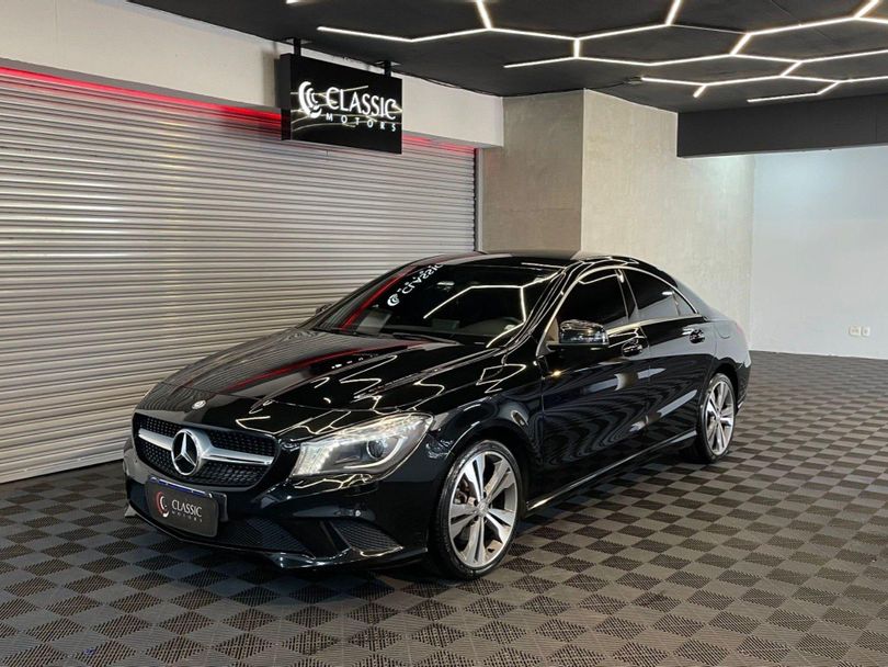 MERCEDES-BENZ 1.6 URBAN 16V GASOLINA 4P AUTOMÁTICO