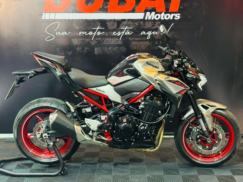 KAWASAKI Z 900
