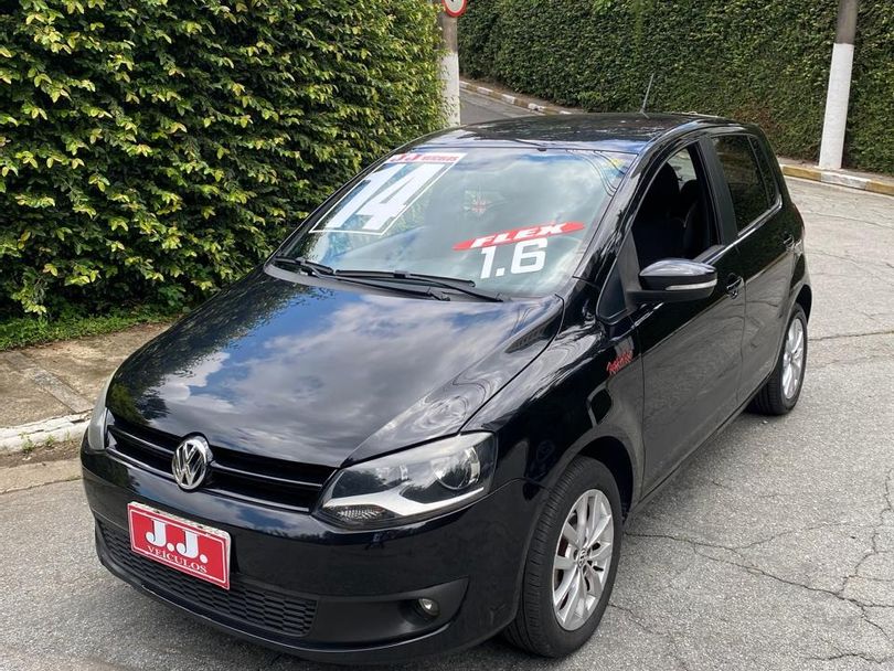 VolksWagen Fox Rock in Rio 1.6 Mi Total Flex 8V 5p