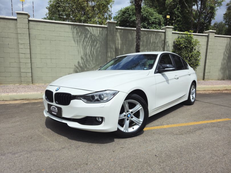 BMW 320iA 2.0 Turbo/ActiveFlex 16V/GP  4p