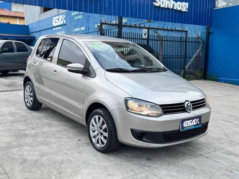 VolksWagen Fox 1.6 Mi Total Flex 8V 5p