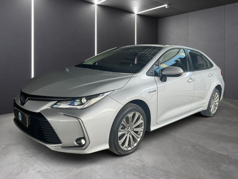 Toyota Corolla Altis Hybrid 1.8 16V Flex Aut.