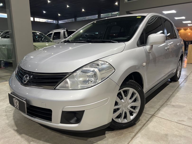Nissan TIIDA Sedan 1.8 16V Flex Fuel 4p