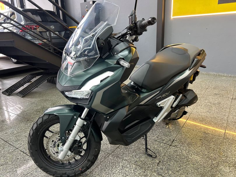HONDA ADV 150