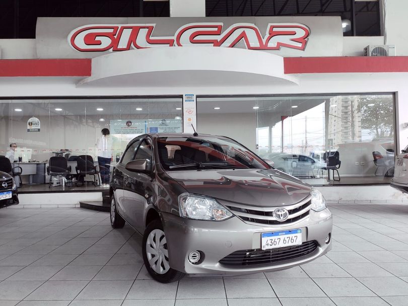 Toyota ETIOS XS 1.5 Flex 16V 5p Aut.