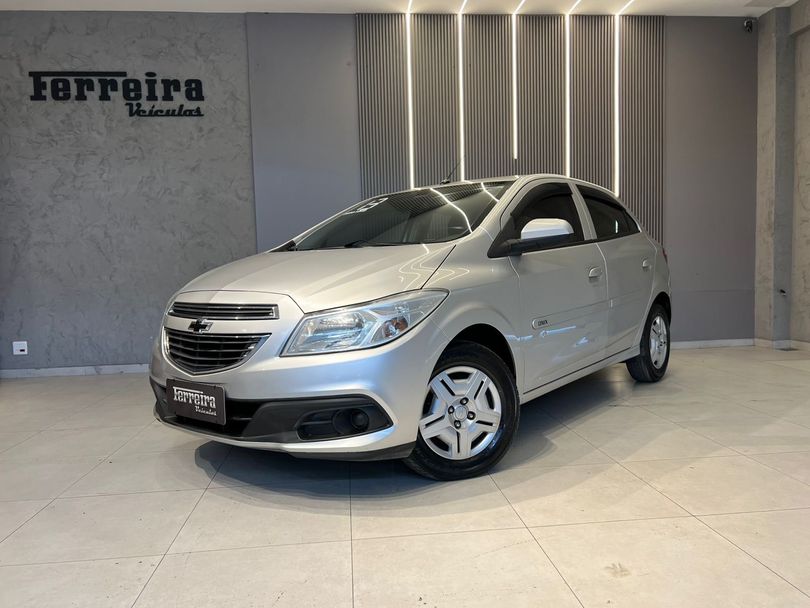 Chevrolet ONIX HATCH LT 1.0 8V FlexPower 5p Mec.