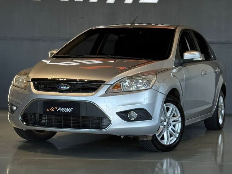 Ford Focus Ghia Sed. 2.0 16V/2.0 16V Flex Aut