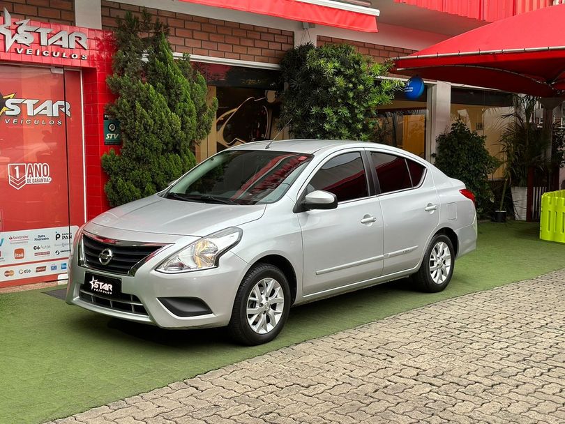 Nissan VERSA SV 1.6 16V FlexStart 4p Aut.