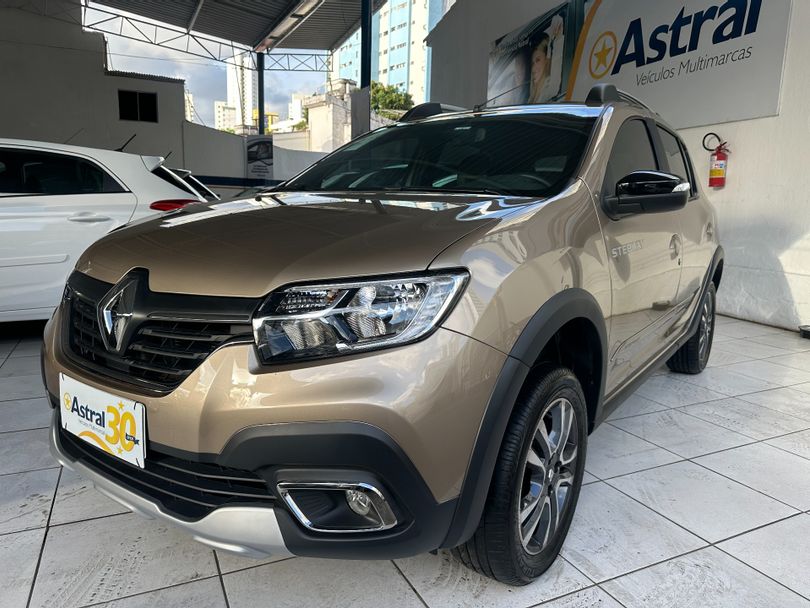 Renault STEPWAY Iconic Flex 1.6 16V Aut.