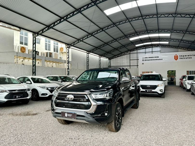 Toyota Hilux CD SRX 4x4 2.8 TDI 16V Diesel Aut.