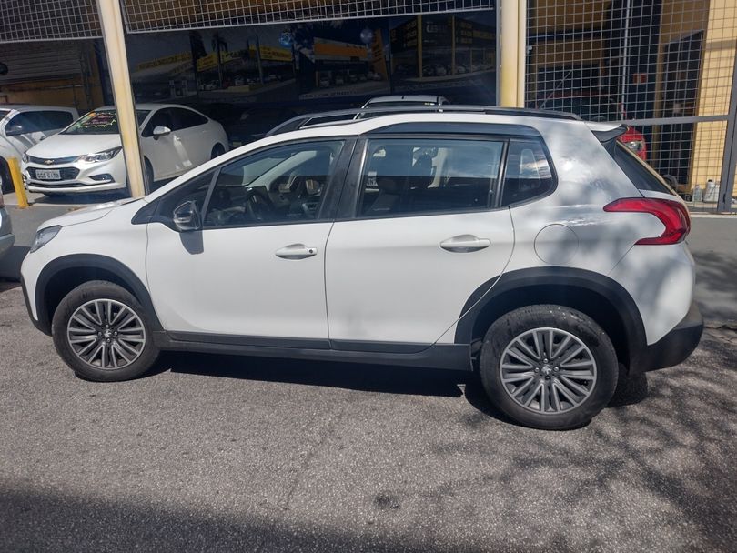 Peugeot 2008 Allure 1.6 Flex 16V 5p Aut.