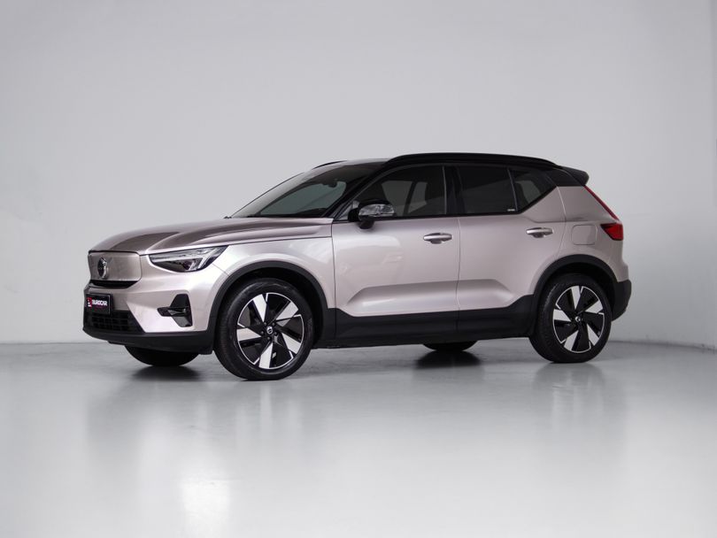 Volvo XC 40 Recharge Plus (Elétrico)