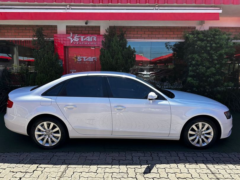 Audi A4 2.0 16V TFSI 183/180cv Multitronic